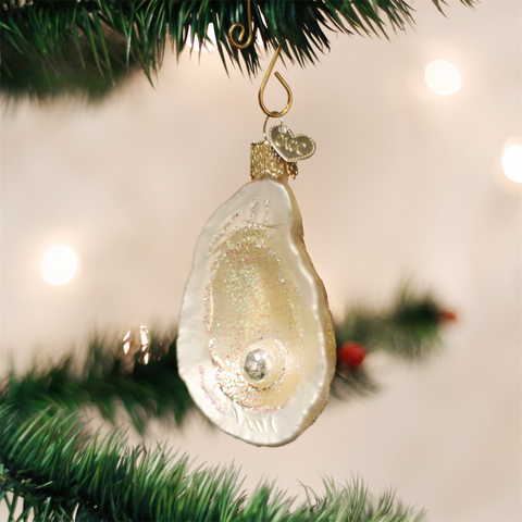 OYSTER WITH PEARL ORNAMENT