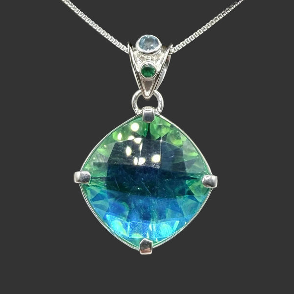 LAZUARDI QUARTZ NECKLACE