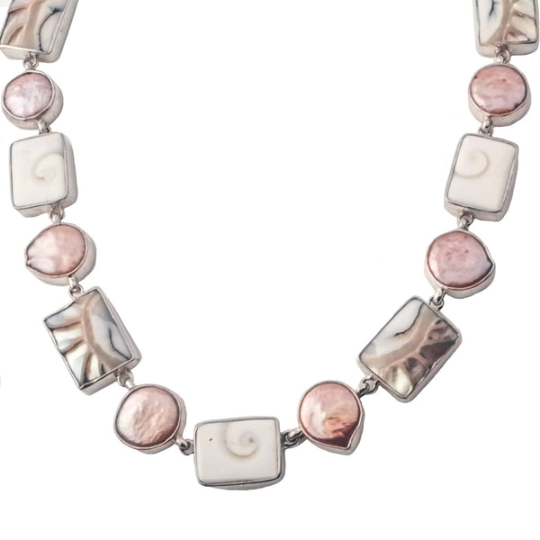 Nautilus Shell & Peach Pearl N