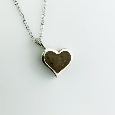 HEART SAND JEWEL NECKLACE